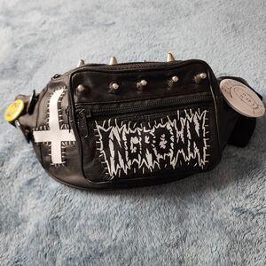 DIY Faux Leather Punk Fannypack
